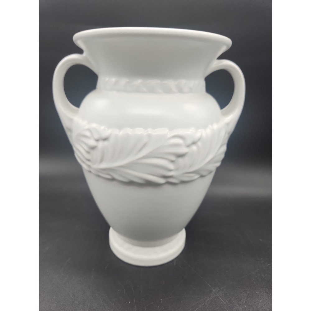 ABINGDON Pottery #153 Vase from 1940's  White Vase with Acanthus Leaf